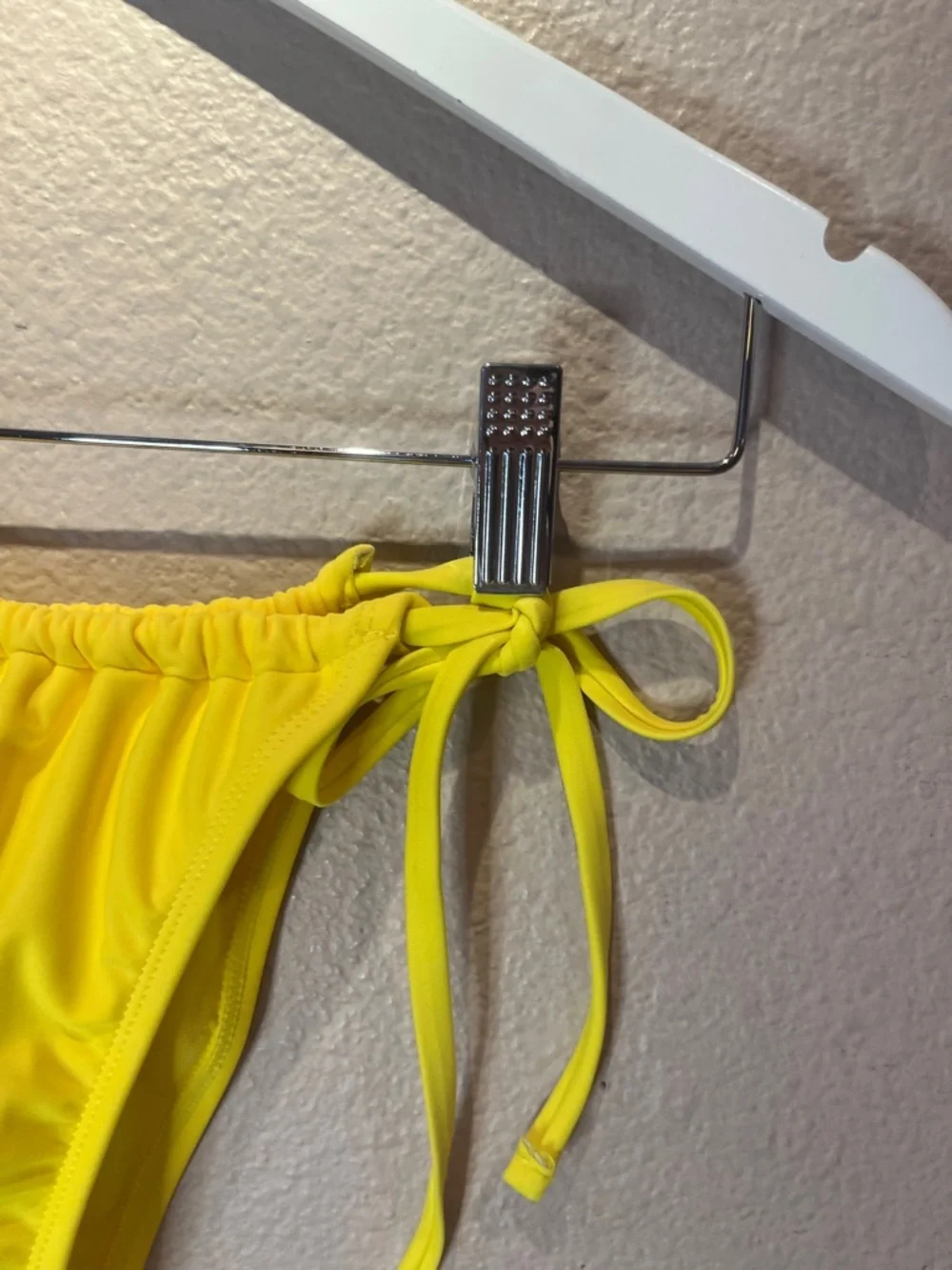 New Wild Fable Women’s Yellow String Bikini Bottoms Size XXS NWT